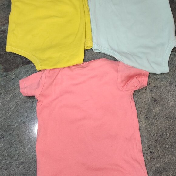 3 Nickelodeon Spongebob And Friends one piece Baby suits size 18 months - Picture 2 of 4